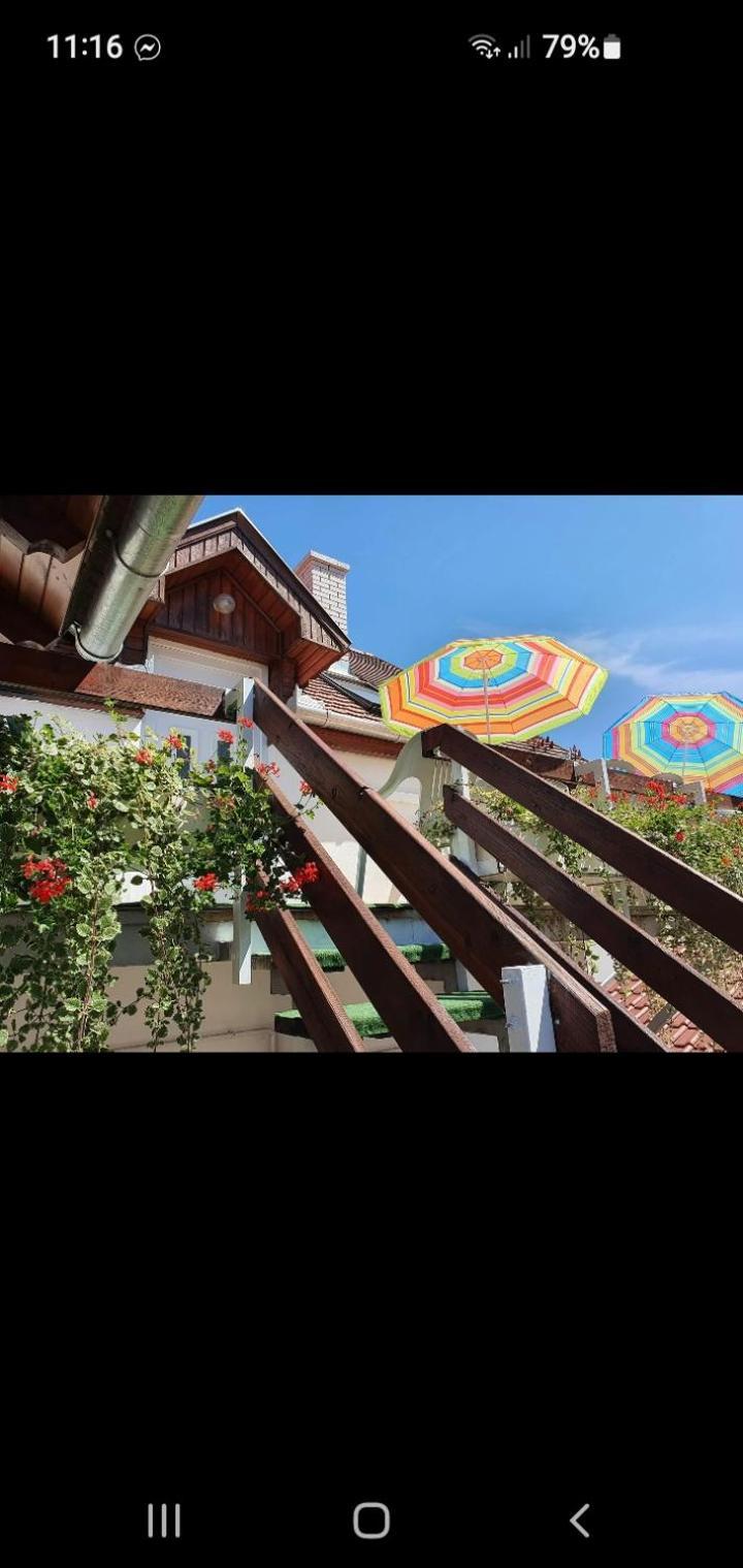 Bella Apartman Szeged Buitenkant foto